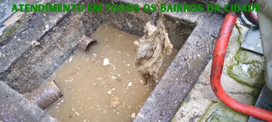 Desentupimento de Caixa de Esgoto no Guabirotuba